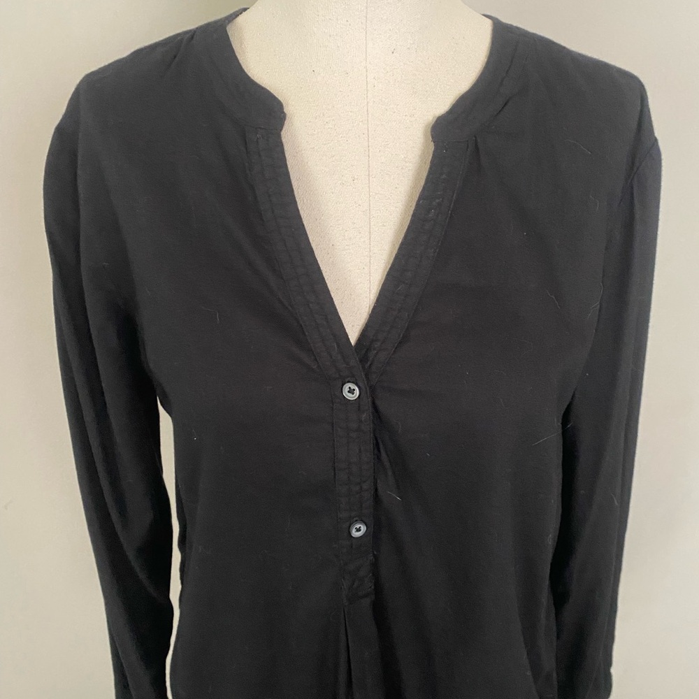 Old Navy Black Buttoned Mandarin Collar Blouse